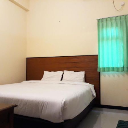 Hotel Pelangi Indah Semarang Eksteriør billede