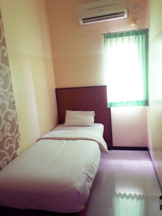 Hotel Pelangi Indah Semarang Eksteriør billede